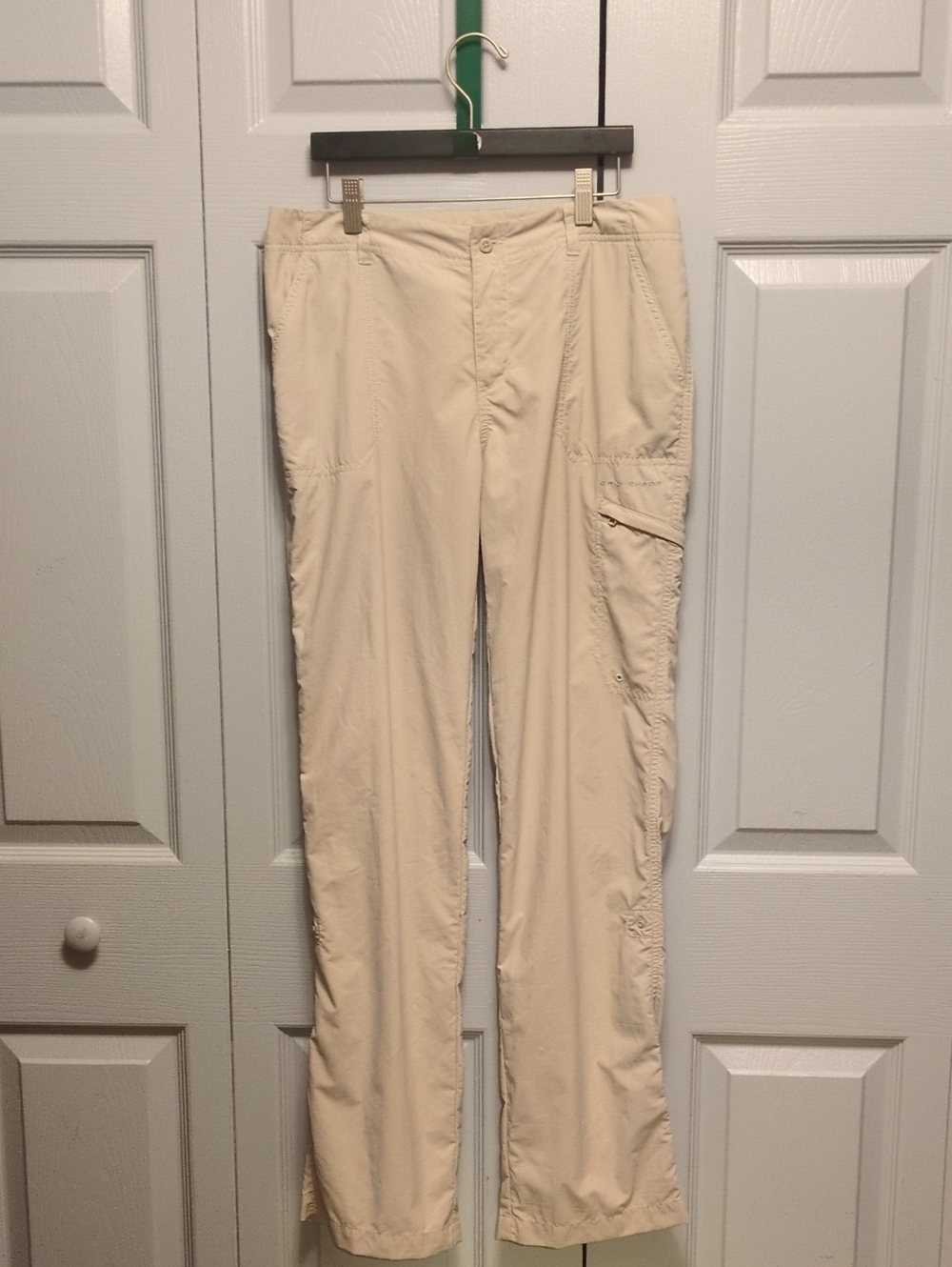 Columbia Women's Light Beige Cargo Pants